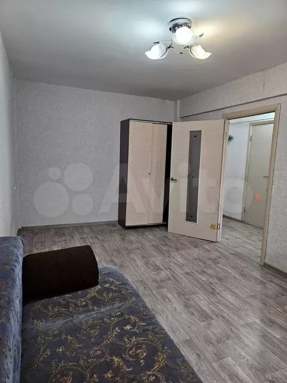 1-к. квартира, 40 м, 2/5 эт. - Фото 1