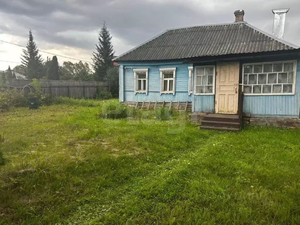 Дом в Калужская область, Боровский муниципальный округ, д. Лапшинка  ... - Фото 1
