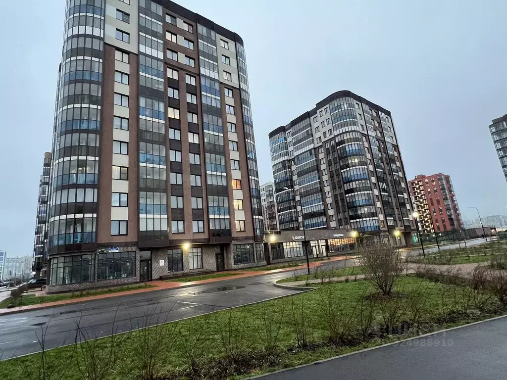 3-к кв. Ленинградская область, Всеволожский район, пос. Бугры ул. ... - Фото 1