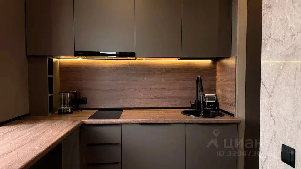 Студия Санкт-Петербург Большой Сампсониевский просп., 93 (15.0 м) - Фото 0