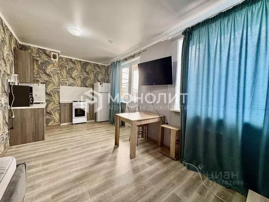 Студия Белгородская область, Старый Оскол ул. Свердлова, 6 (33.0 м) - Фото 1