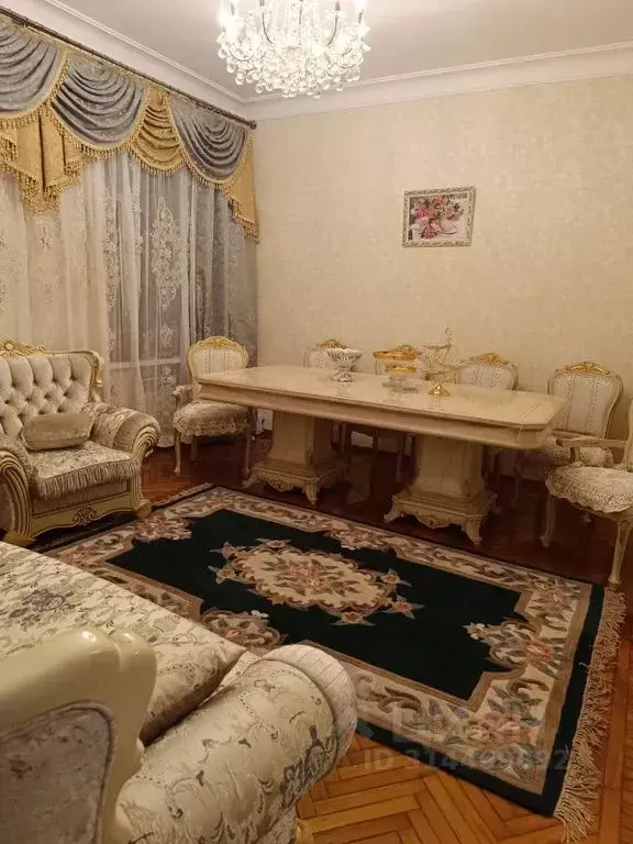 3-к кв. Дагестан, Каспийск ул. Назарова, 6 (86.0 м) - Фото 0