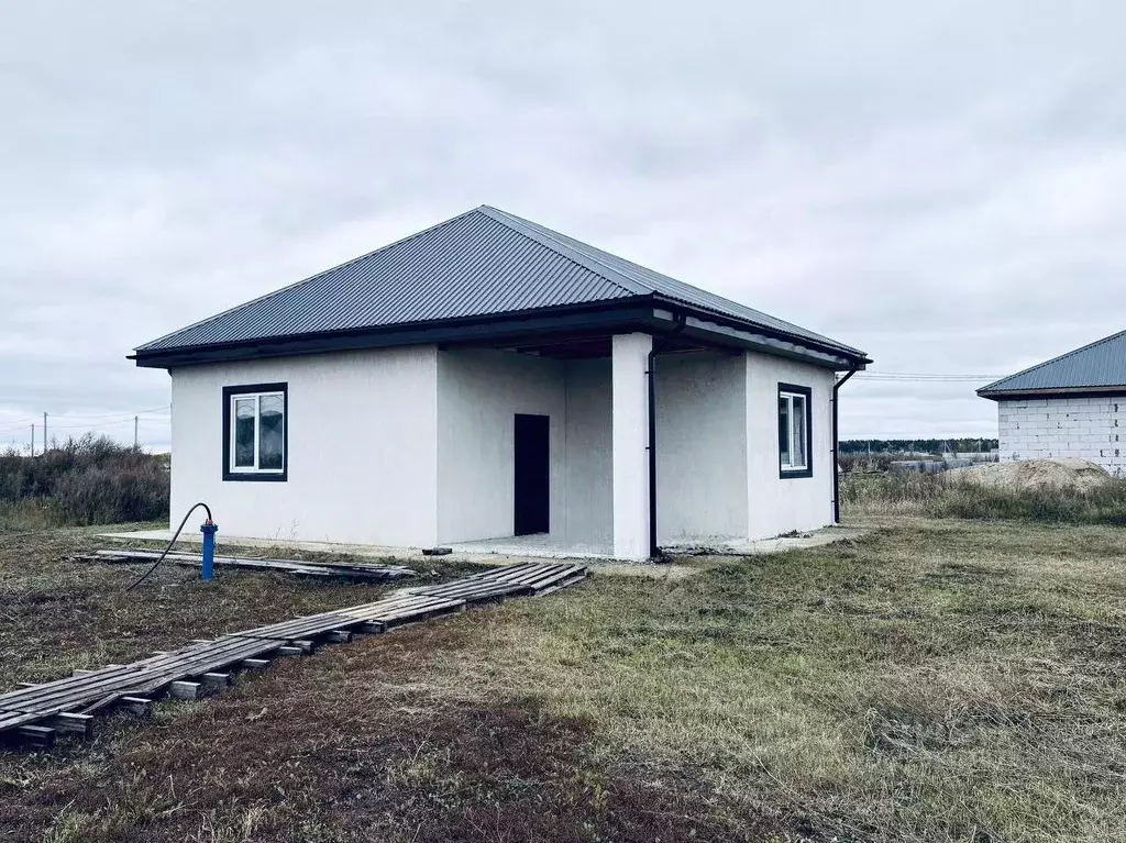 Дом в Тюменская область, Тюменский муниципальный округ, Пятница ТСН ... - Фото 1