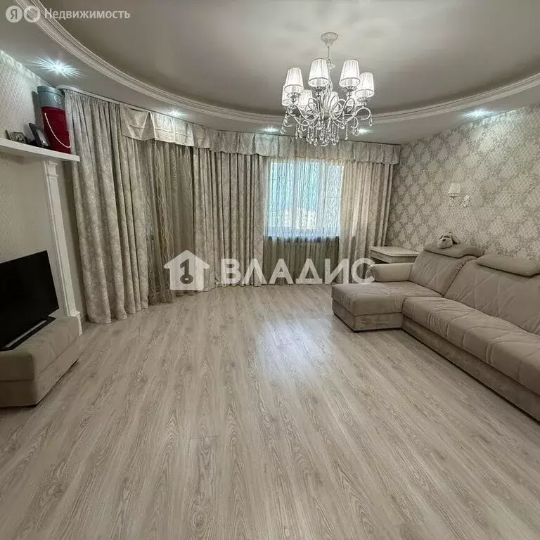 3-комнатная квартира: Владимир, 3-я Кольцевая улица, 25А (120 м) - Фото 1