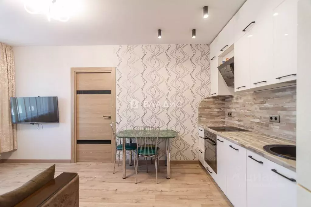 3-к кв. Карелия, Петрозаводск Коммунальная ул., 7 (60.2 м) - Фото 0