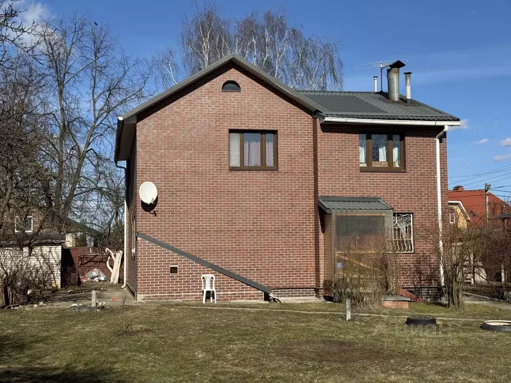 Дом в Московская область, Мытищи городской округ, д. Манюхино  (200 м) - Фото 1