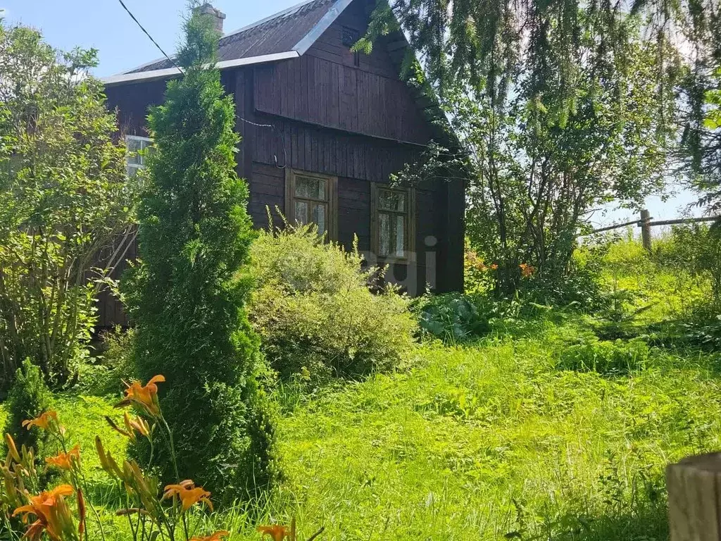 Дом в Псковская область, Струго-Красненский район, д. Могутово ул. ... - Фото 1