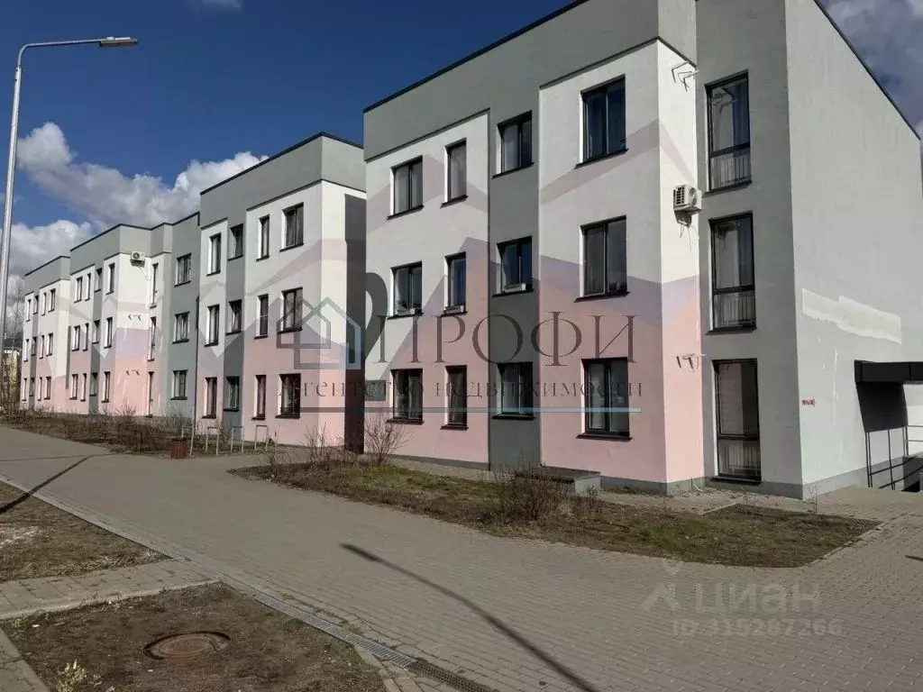 Студия Белгородская область, Новый Оскол Ливенская ул., 138А (28.0 м) - Фото 0