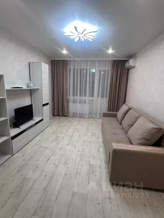 2-к кв. Волгоградская область, Волгоград ул. Репина, 66 (49.0 м) - Фото 0