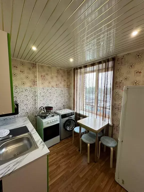 1-к. квартира, 38 м, 6/9 эт. - Фото 0
