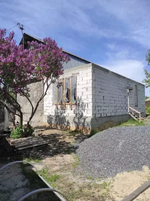 Дом в Белгородская область, Старый Оскол ул. Гагарина (71 м) - Фото 0