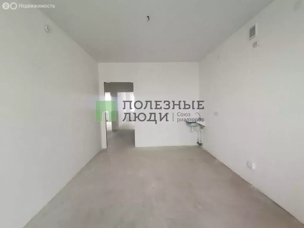 3-комнатная квартира: Красноярск, улица Академгородок, 70 (97.6 м) - Фото 1