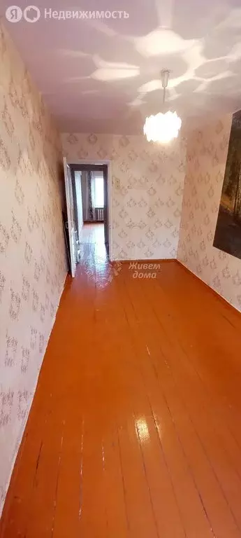 3-комнатная квартира: Волгоград, улица Жолудева, 13 (58.7 м) - Фото 1