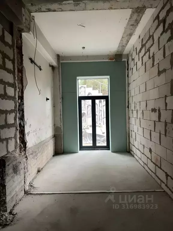 2-к кв. Краснодарский край, Сочи ул. Яна Фабрициуса, 33Б (35.0 м) - Фото 1