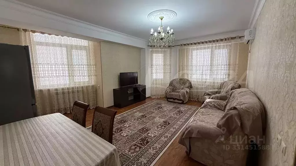 2-к кв. Дагестан, Махачкала ул. Шелковая, 19 (56.9 м) - Фото 2