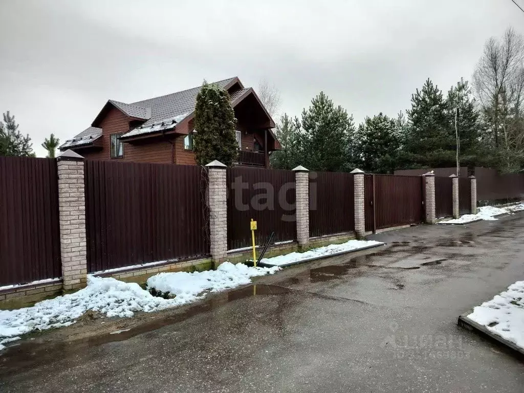 Дом в Московская область, Наро-Фоминский городской округ, д. Кромино ... - Фото 0