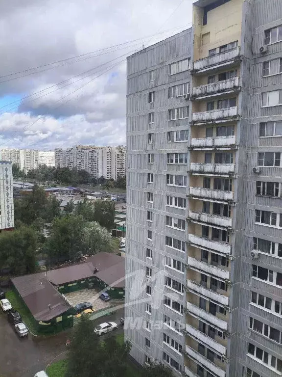 Продается 3-комнатная квартира - Фото 2