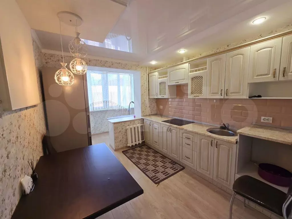 1-к. квартира, 40 м, 5/10 эт. - Фото 0