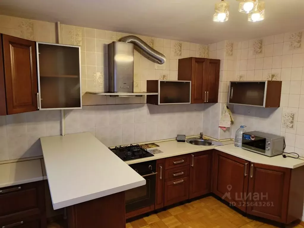 1-к кв. Башкортостан, Уфа ул. Генерала Горбатова, 9 (57.0 м) - Фото 2