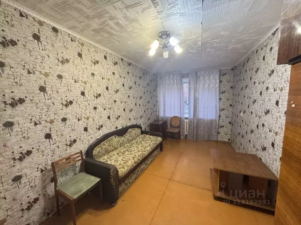 2-к кв. Кемеровская область, Калтан ул. Горького, 14 (44.0 м) - Фото 1