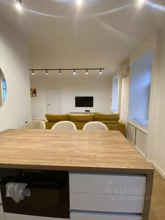 1-к кв. Москва Малая Пироговская ул., 11 (63.8 м) - Фото 1