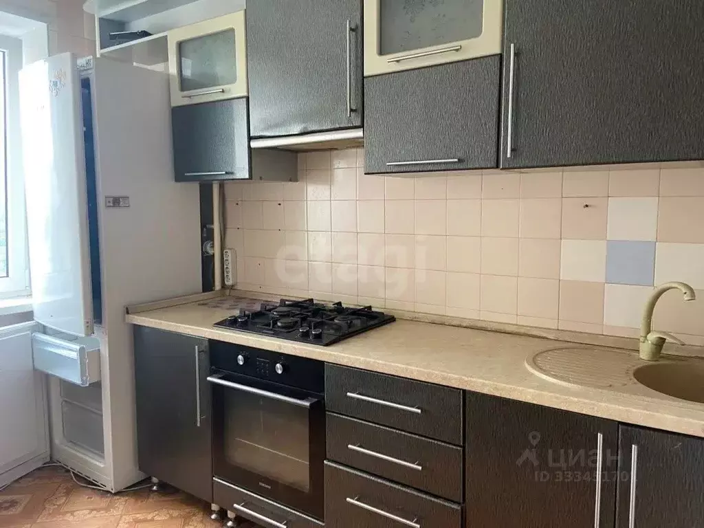 3-к кв. Белгородская область, Белгород ул. Буденного, 2 (61.6 м) - Фото 1