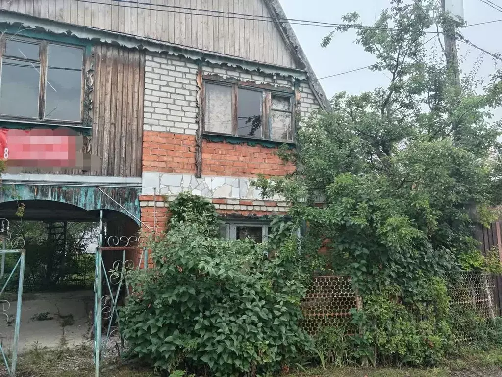 Дом в Саратовская область, Энгельсский район, Красноярское ... - Фото 1