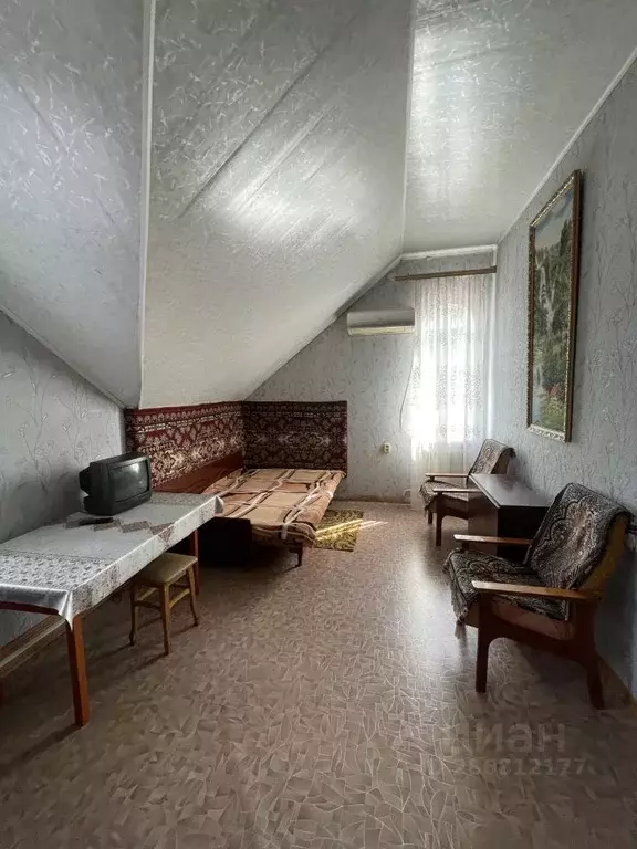 Дом в Краснодарский край, Краснодар ул. Красных Партизан, 423 (50 м) - Фото 1