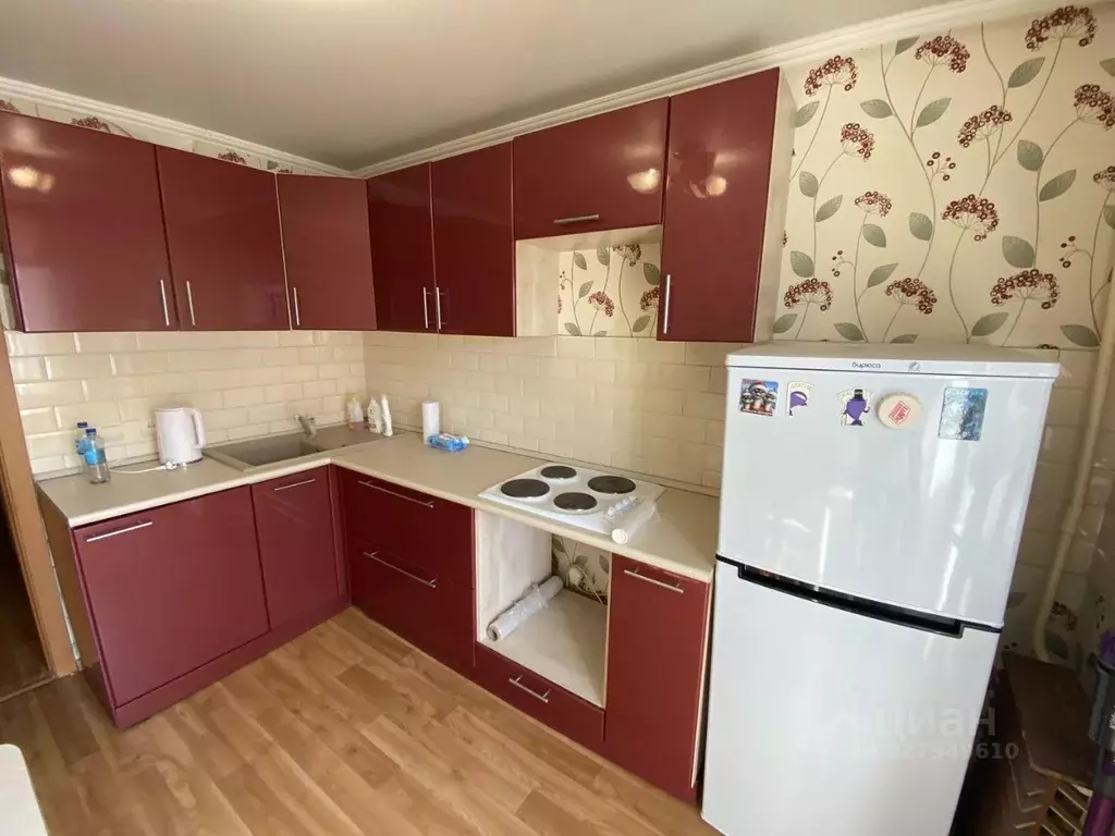 2-к кв. Тюменская область, Тюмень Одесская ул., 40А (56.0 м) - Фото 1