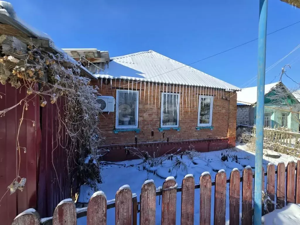 Дом в Белгородская область, Валуйки ул. Попова, 17 (46 м) - Фото 1