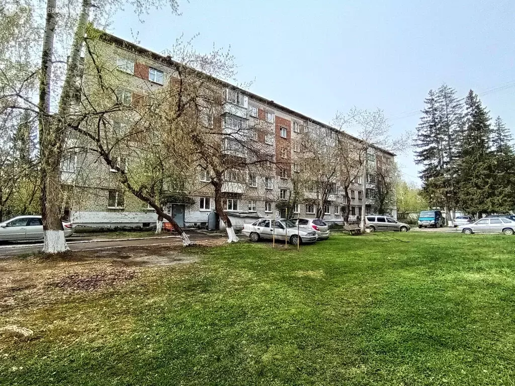 1-комнатная квартира: Ревда, Российская улица, 28А (35.6 м) - Фото 0