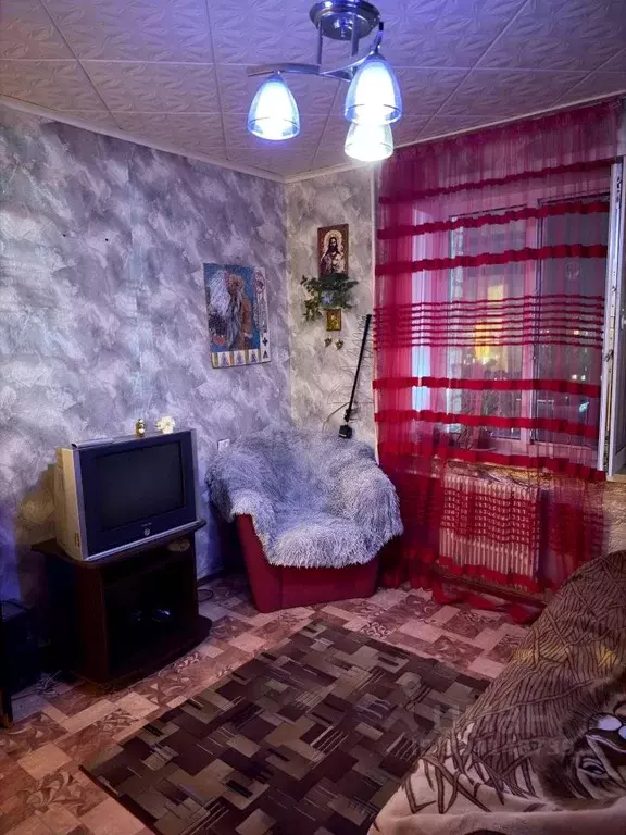 Комната Саратовская область, Энгельс 1-й мкр, 13А (11.8 м) - Фото 1