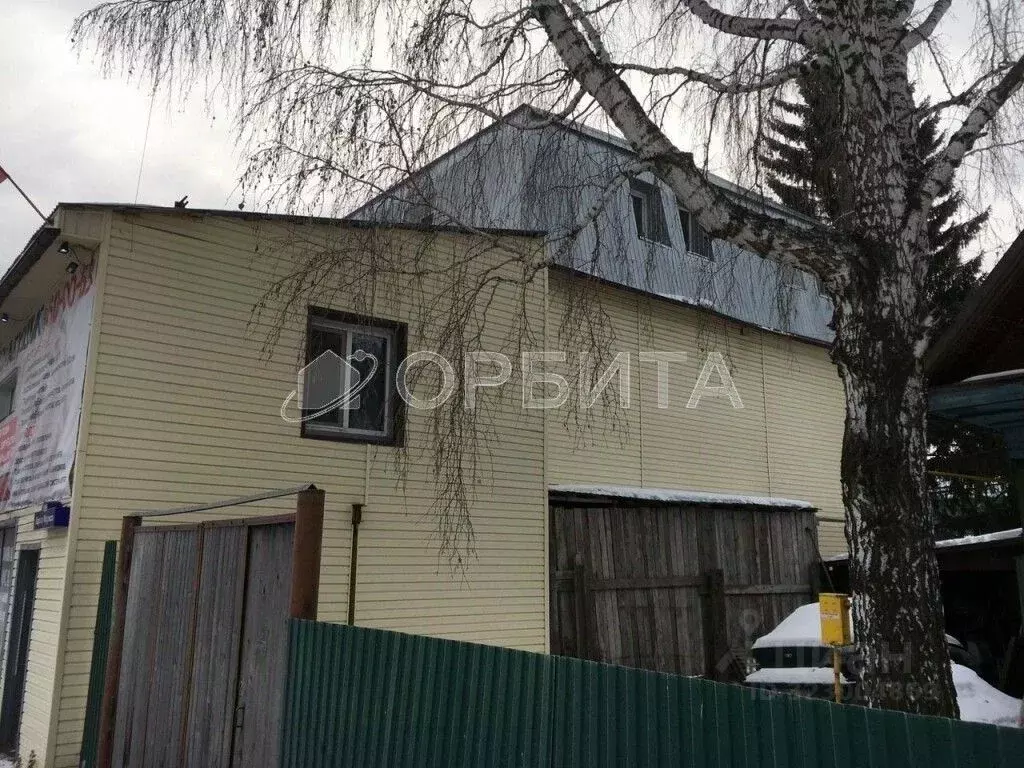 Дом в Тюменская область, Тюмень ул. Карла Маркса (390 м) - Фото 2