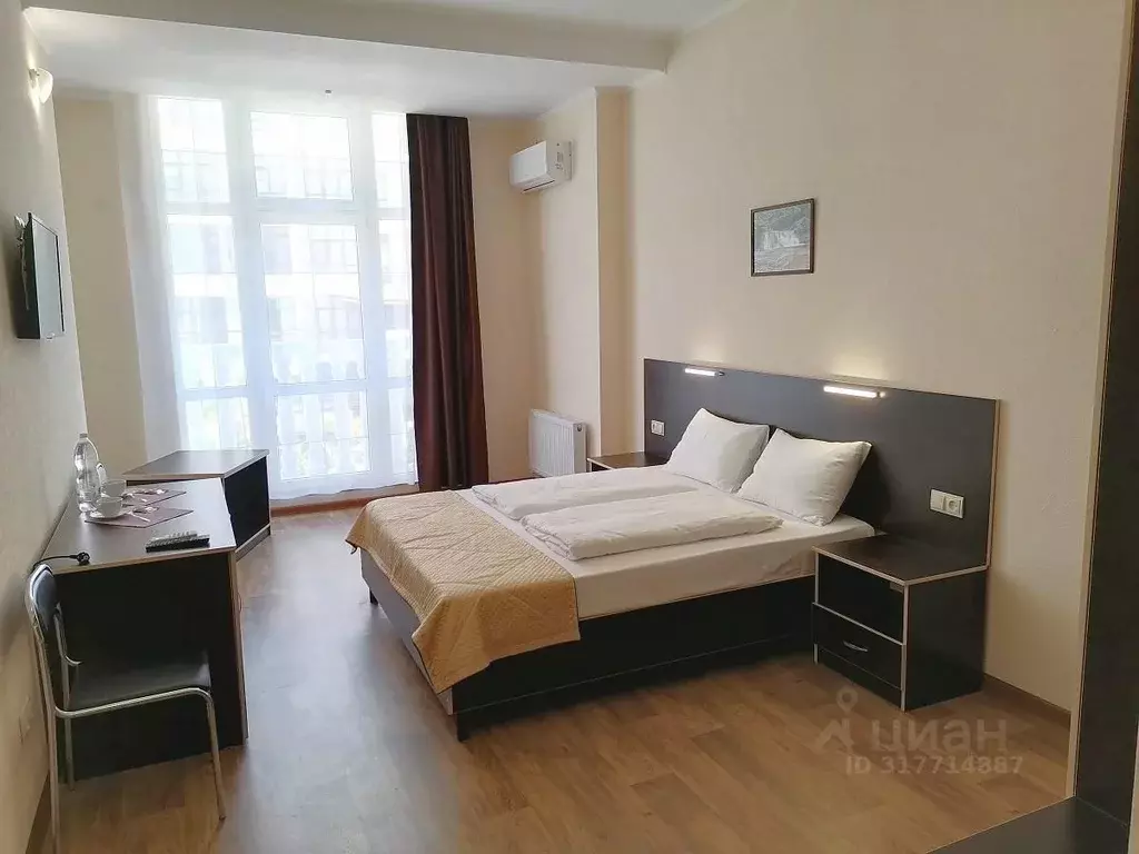 Комната Краснодарский край, Геленджик ул. Южная, 26 (24.0 м) - Фото 0