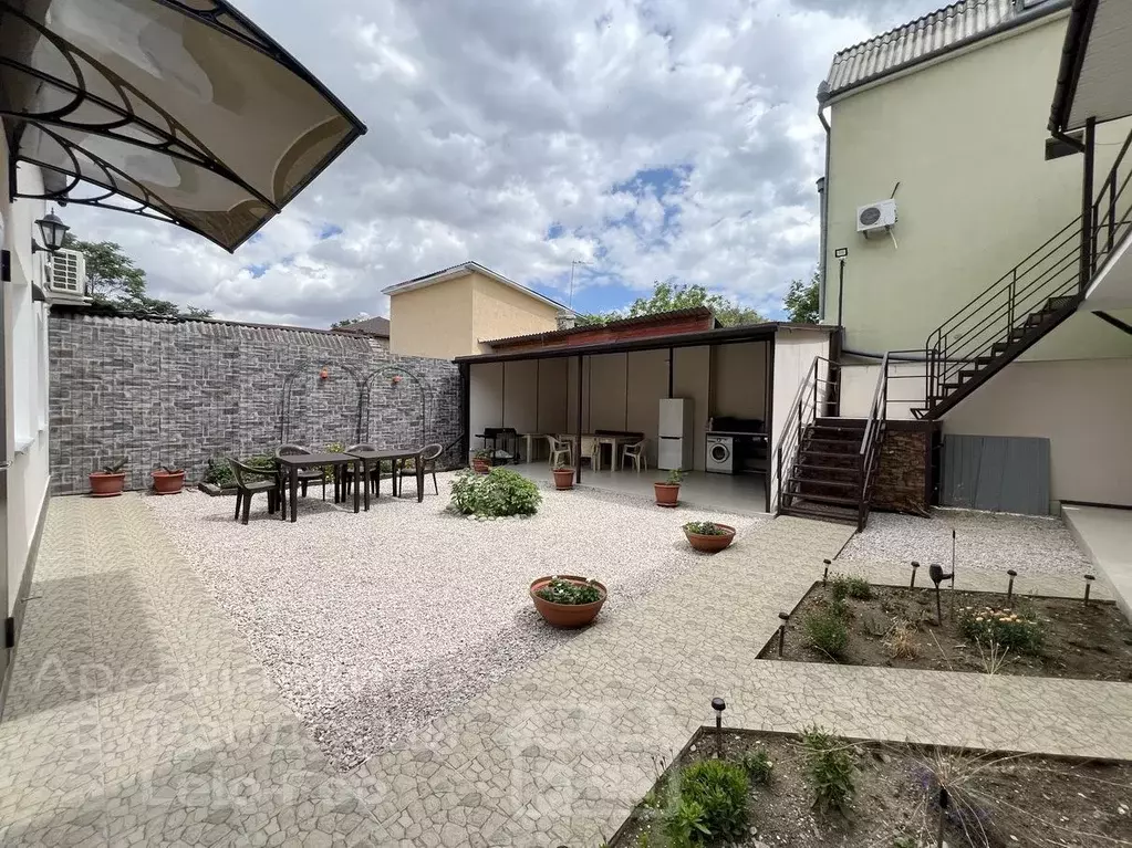 Дом в Крым, Феодосия ул. Седова, 14 (50 м) - Фото 1