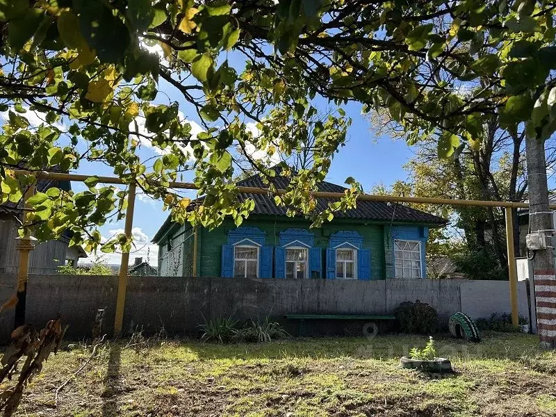 Дом в Воронежская область, Россошанский район, Старокалитвенское ... - Фото 1