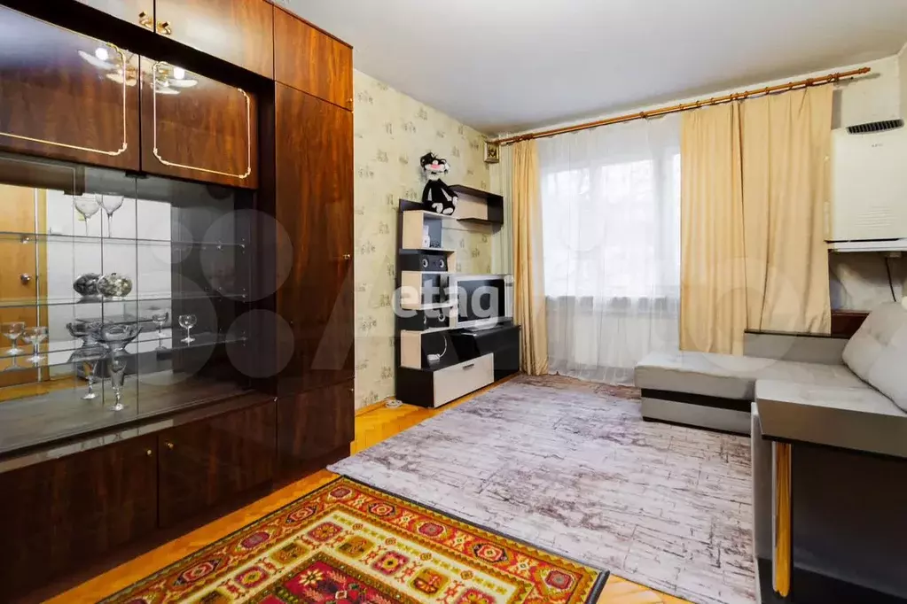 1-к. квартира, 40 м, 2/9 эт. - Фото 1