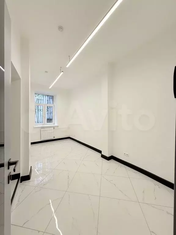 Готовый блок 6 кабинетов с ремонтом и мокрыми точк - Фото 1