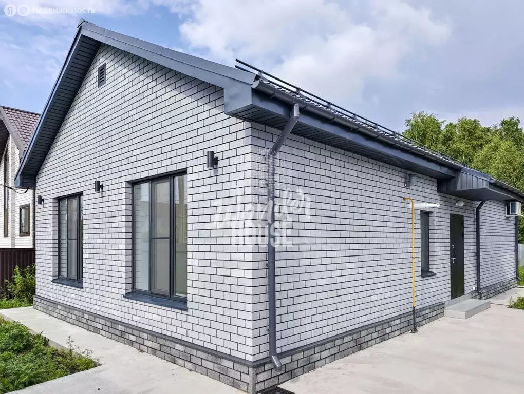 Дом в Тюменский муниципальный округ, деревня Решетникова, Зелёная ... - Фото 1