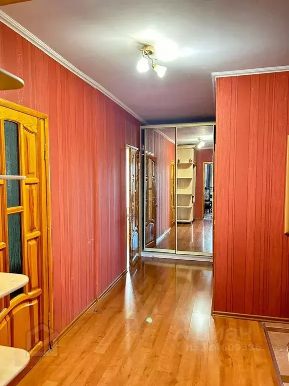 2-к кв. Севастополь просп. Победы, 44 (80.0 м) - Фото 1