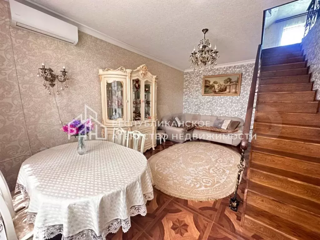 Дом 180 м на участке 3 сот. - Фото 1