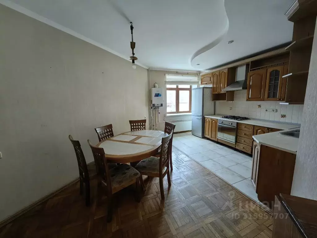 3-к кв. Татарстан, Зеленодольск ул. Татарстан, 10 (103.0 м) - Фото 0