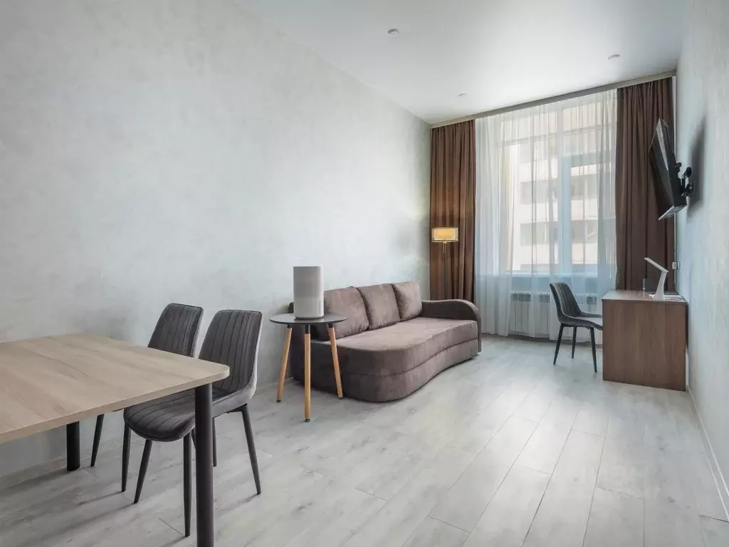 2-к кв. Приморский край, Артем ул. 2-я Рабочая, 6к1 (54.0 м) - Фото 0