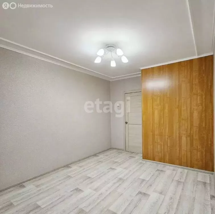 3-комнатная квартира: Пермь, Ивановская улица, 13 (60.6 м) - Фото 1