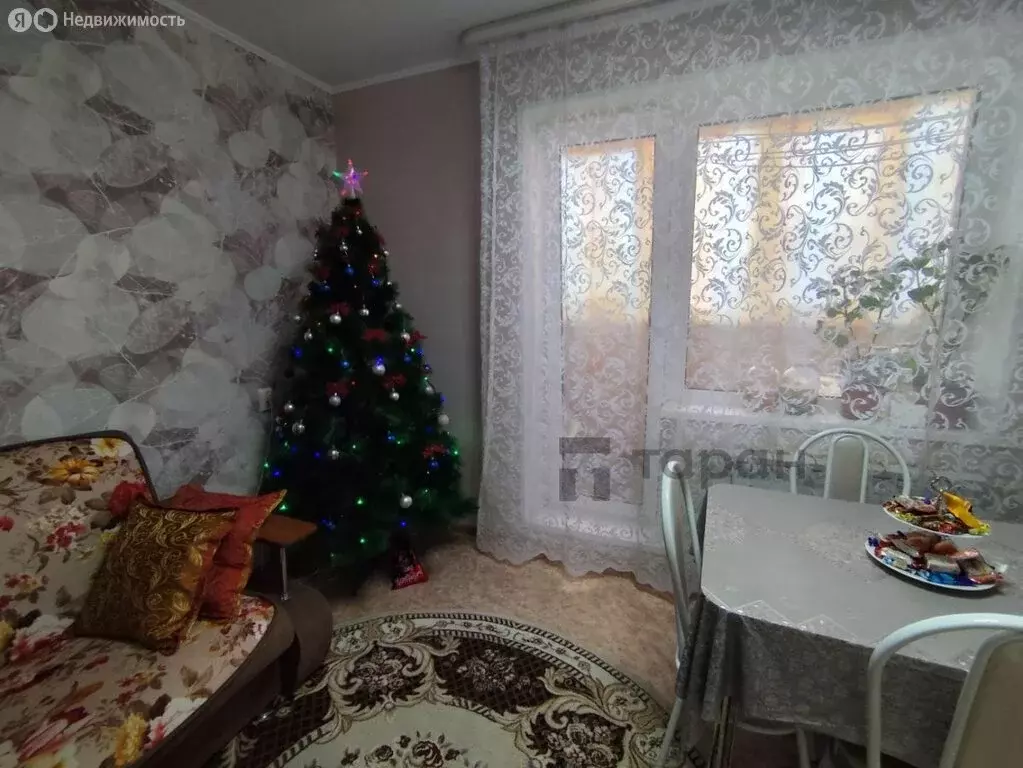 3-комнатная квартира: Южноуральск, улица Яблочкова, 36 (57 м) - Фото 2