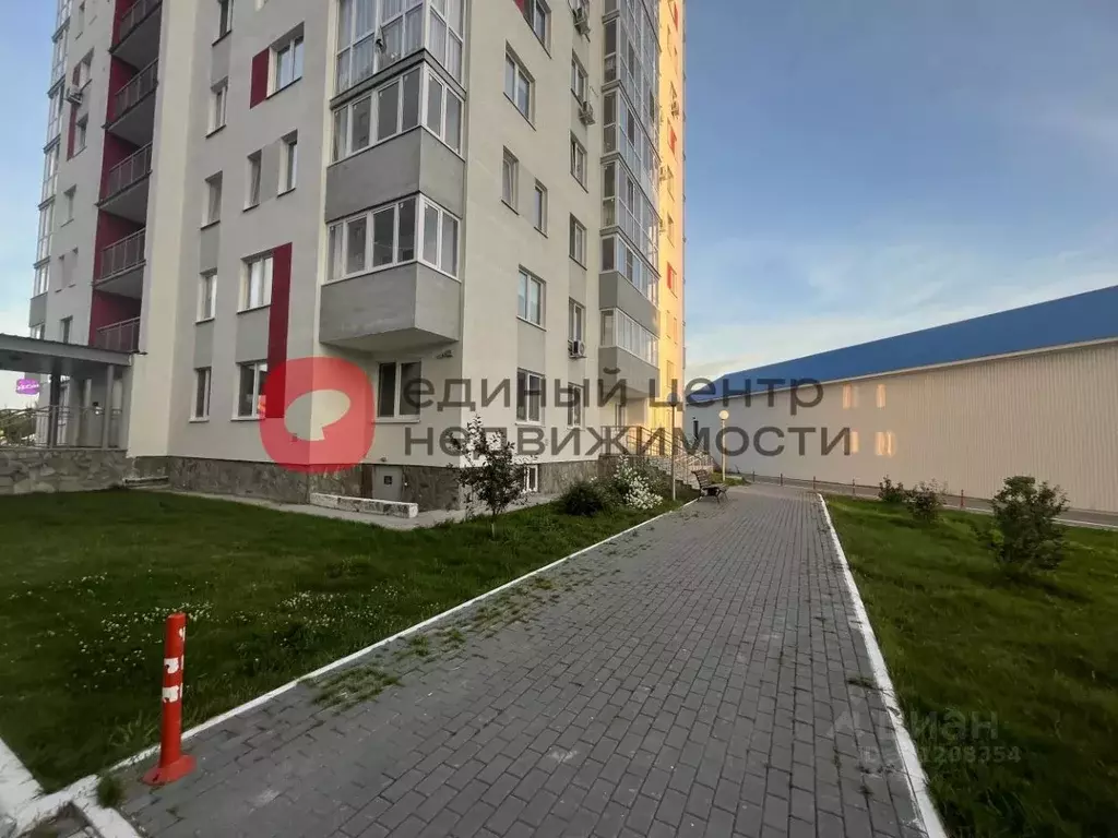 1-к кв. Тюменская область, Тюмень ул. 50 лет Октября, 75к2 (39.4 м) - Фото 2