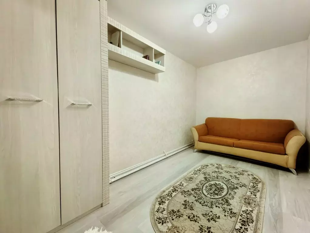 Комната Смоленская область, Смоленск ул. Кутузова, 12 (11.0 м) - Фото 2