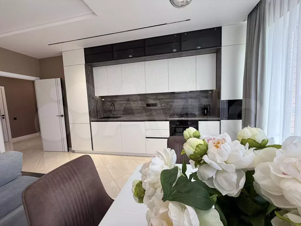 3-к. квартира, 73 м, 4/6 эт. - Фото 1