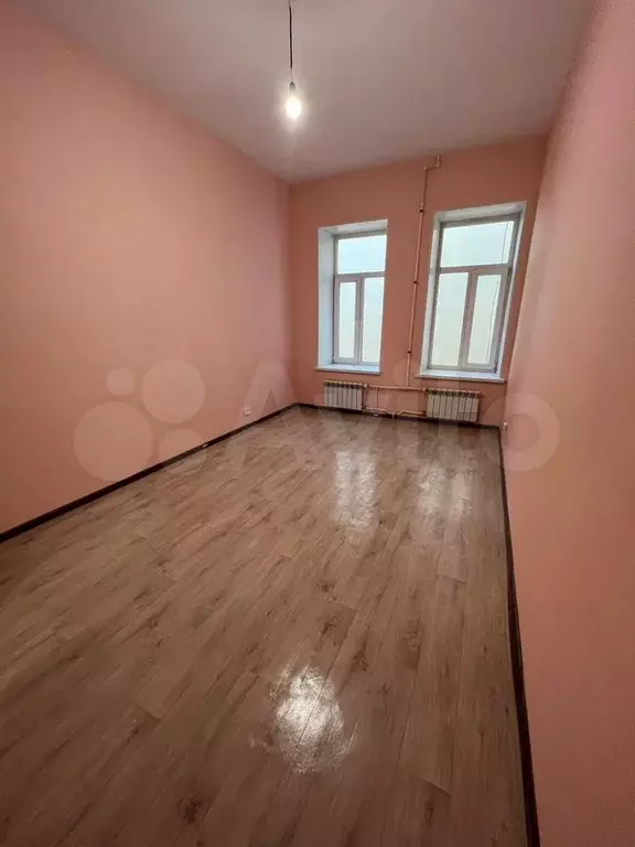 Комната 17,7 м в 5-к., 5/5 эт. - Фото 0
