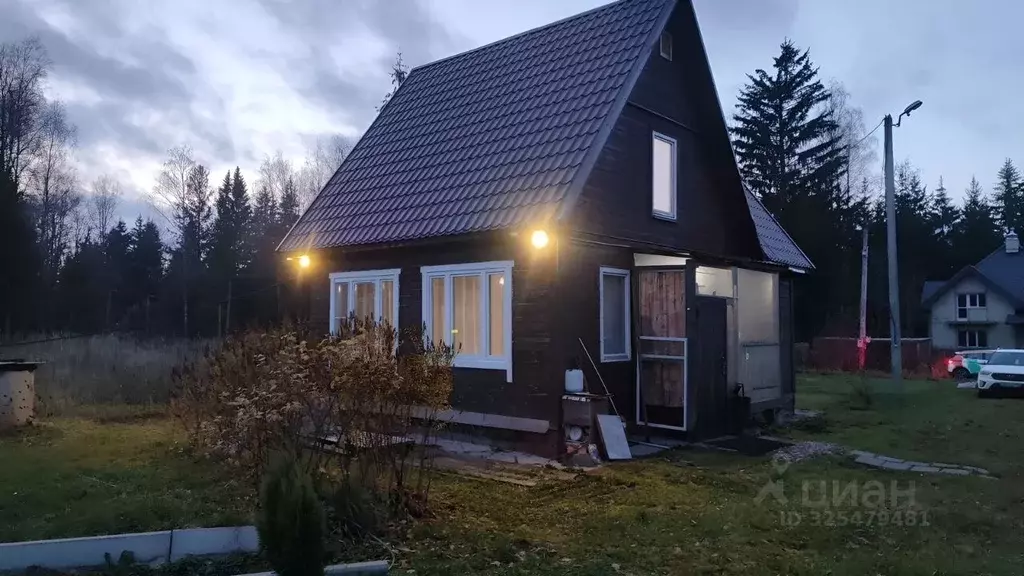 Дом в Московская область, Клин городской округ, Лесной ДСК 387 (100 м) - Фото 1